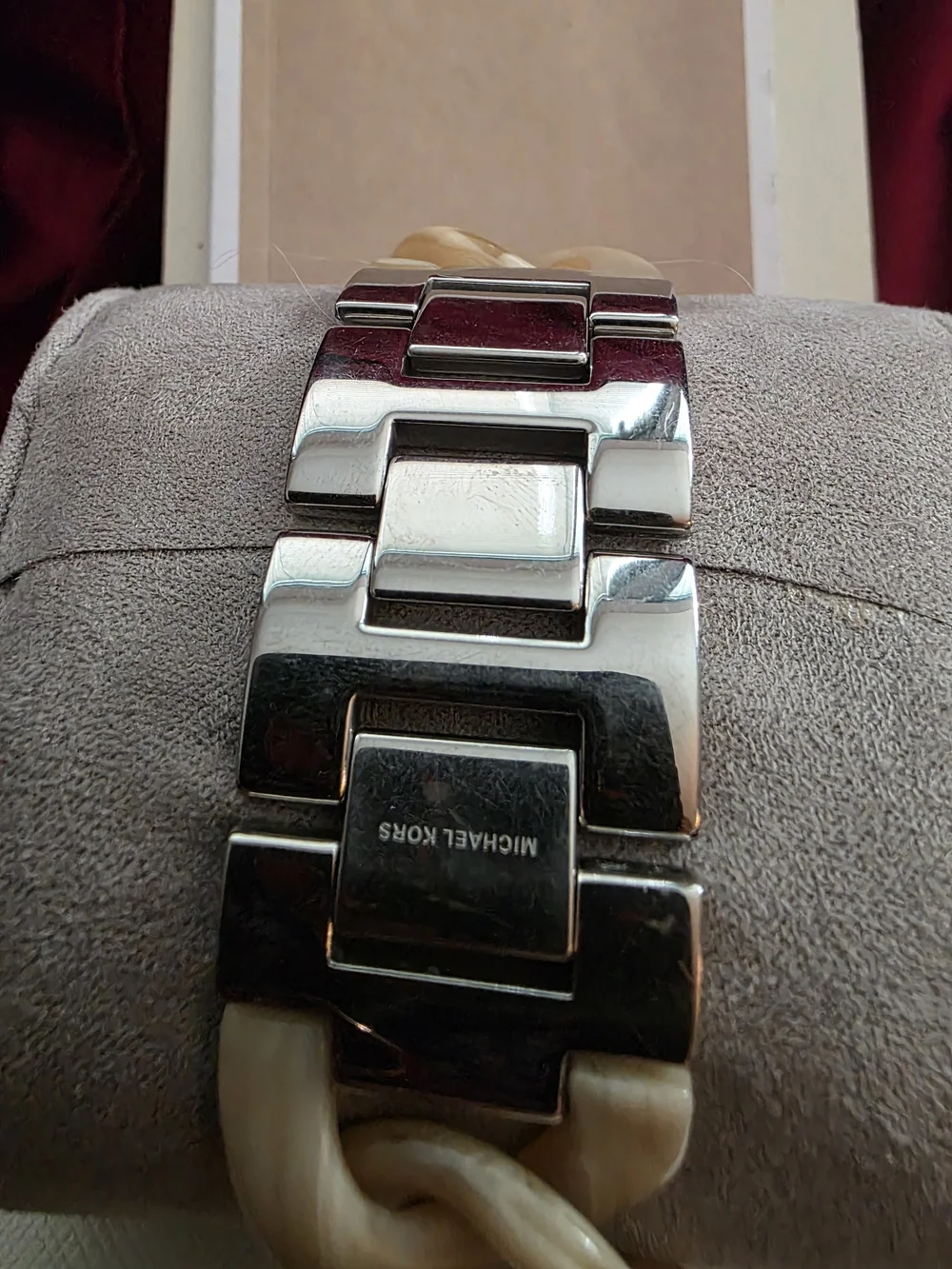 Michael Kors shown case